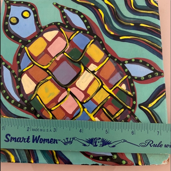 Lynda Feman Vintage Festive Turtle🐢Ceramic Trivet - Picture 7 of 16